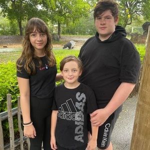 Meet your Posher, Lidice